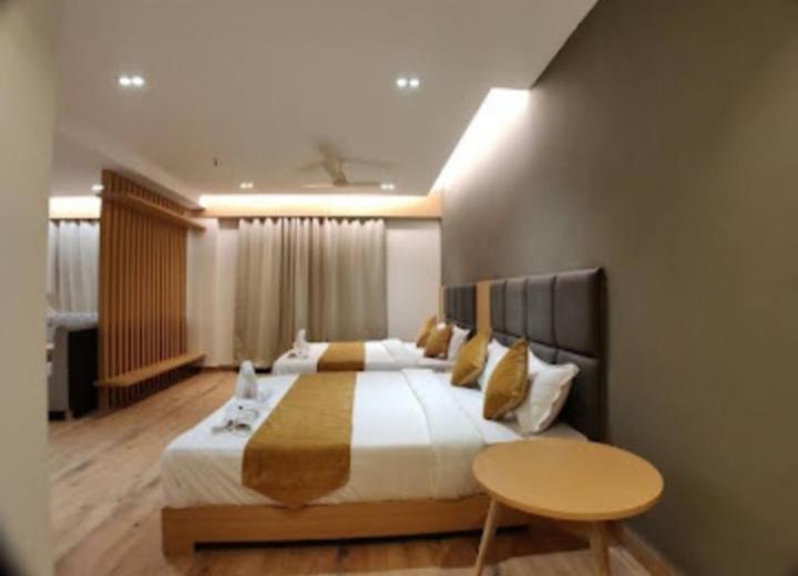 Derby Greens Hotel 博帕尔 外观 照片